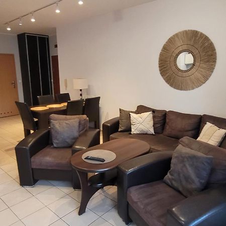 Frog Apartment - 2 Bedrooms And Living Room Свіноуйсьце Екстер'єр фото